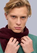 Load image into Gallery viewer, GARNET  MERINO MUFFLER
